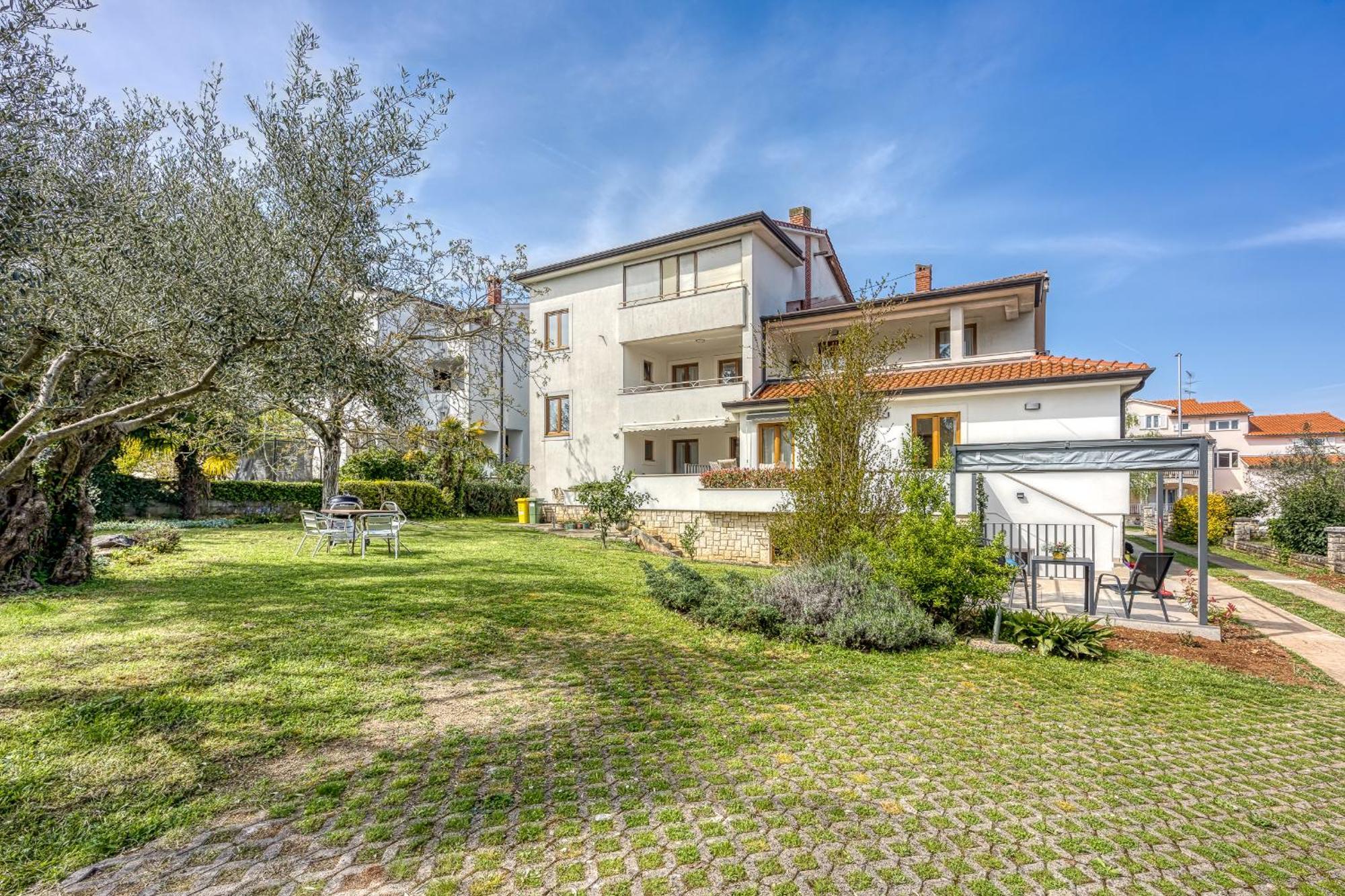 Casa Mareva Hotel Poreč Exterior foto
